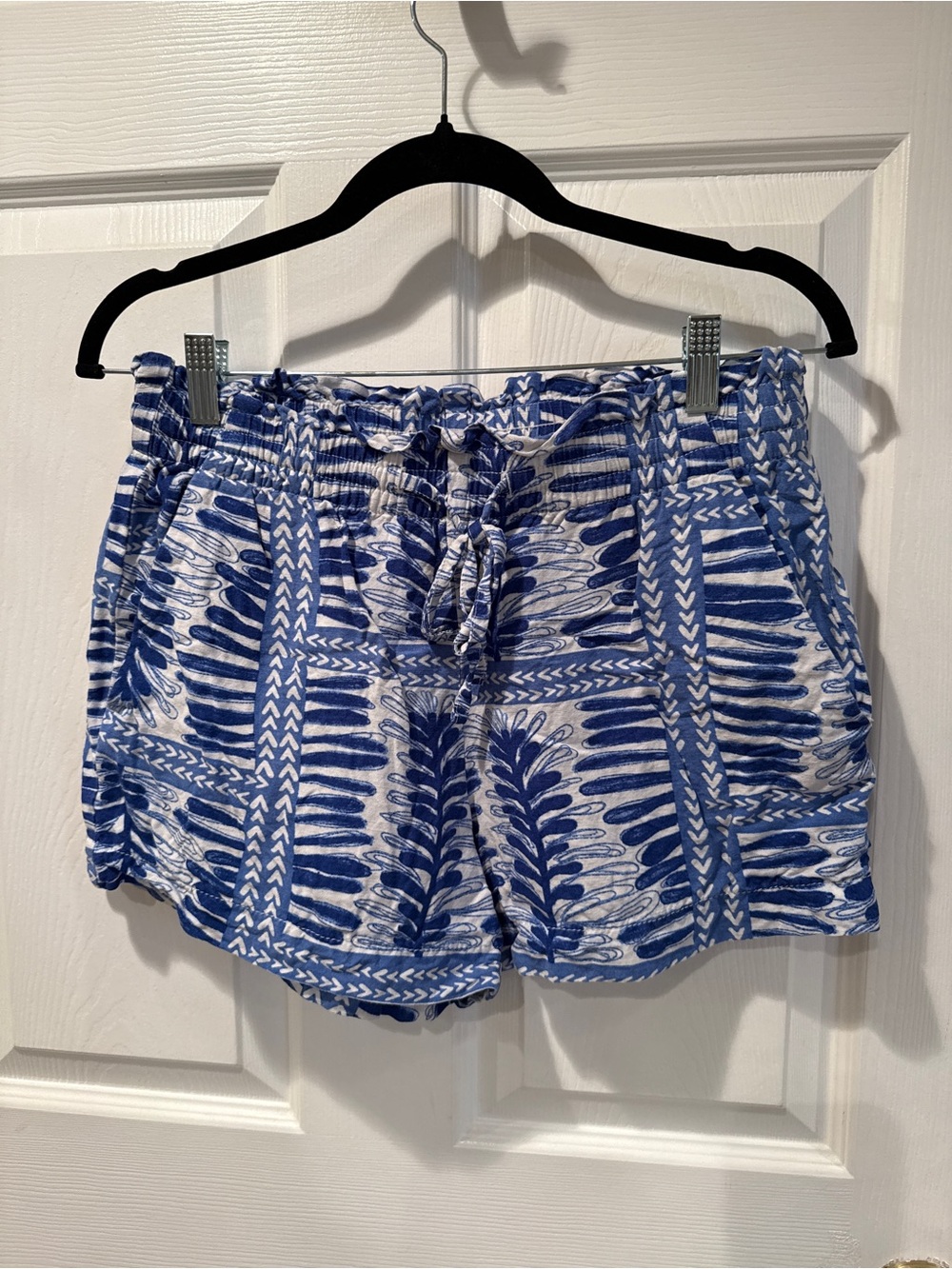 LOFT Women's Drawstring Petite Breezy Shorts in Fern Blue Cobalt Current Print